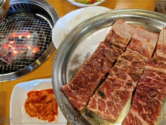 현대숯불고기 이미지