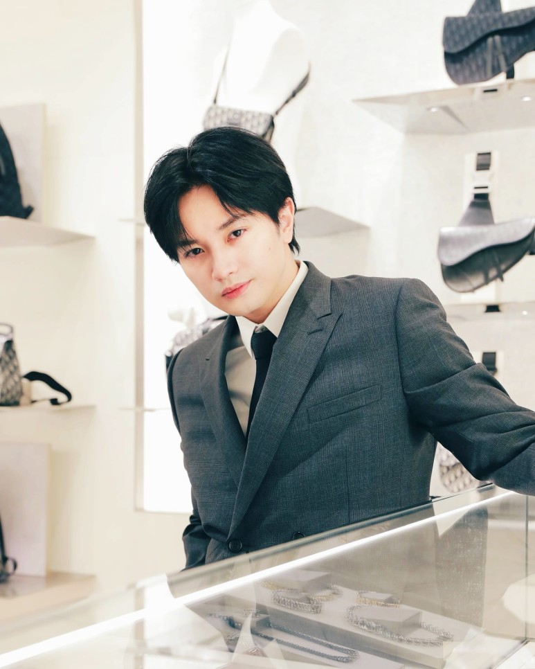 존스Jones 이미지