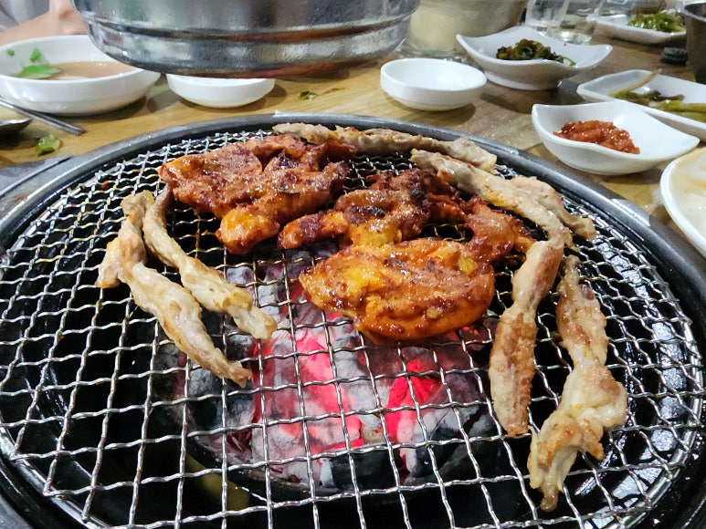 근동숯불구이 이미지