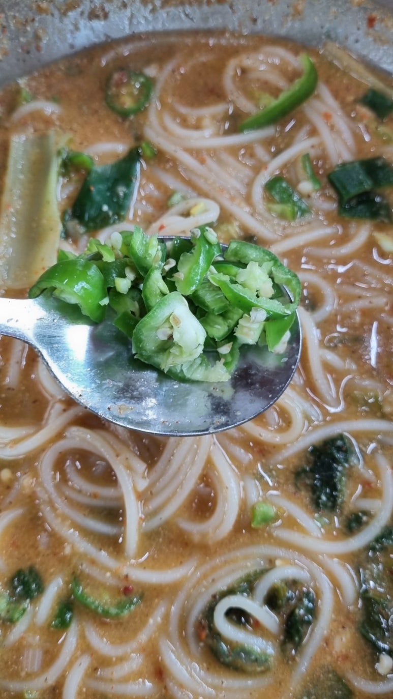 달래강어탕 이미지