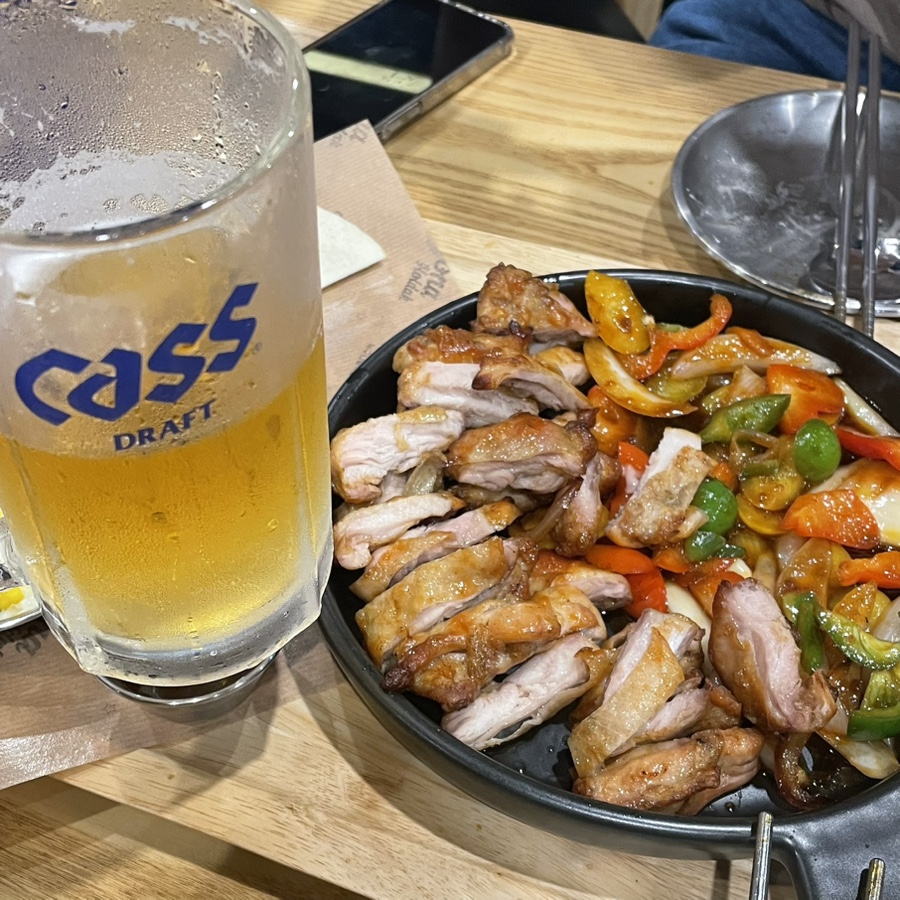 누구나홀딱반한닭반구점 이미지