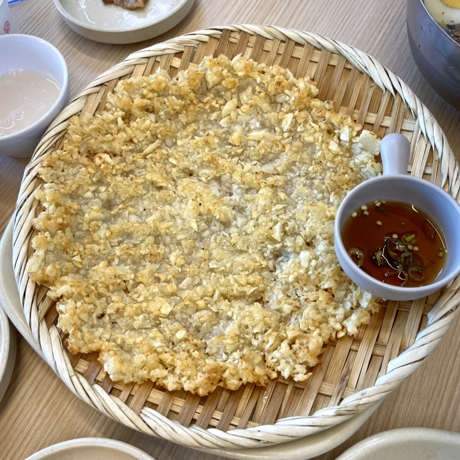 산아래메밀집 이미지