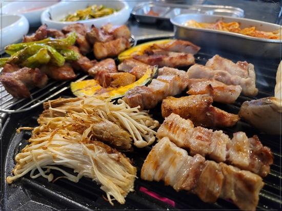 돈구어 이미지