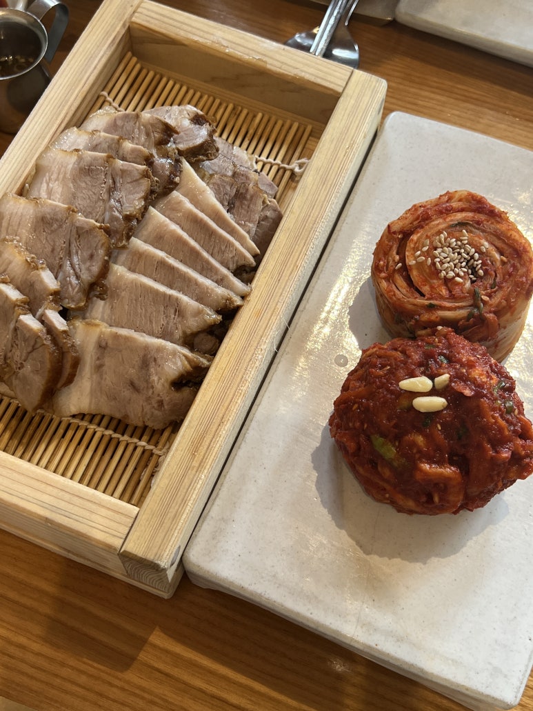 정담은보쌈(주) 이미지