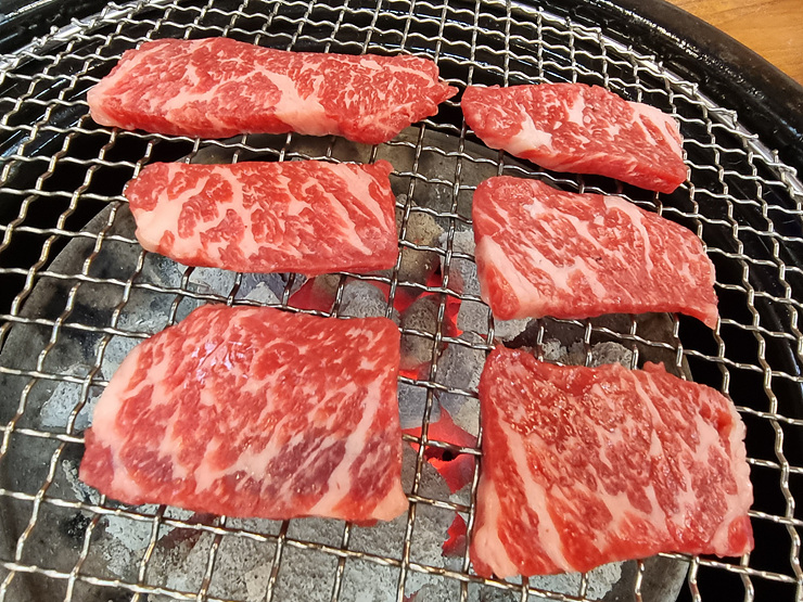 꽃등심과삼겹살정육식당 이미지