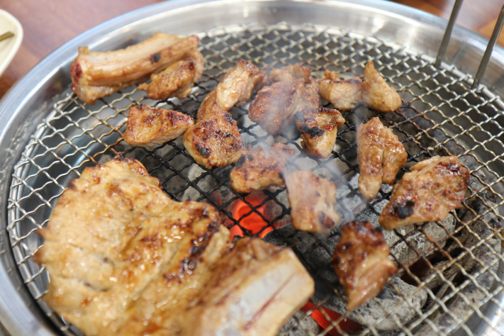 옛날돼지갈비 이미지
