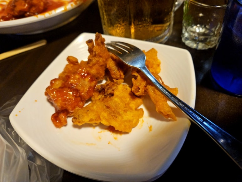 신통치킨 이미지