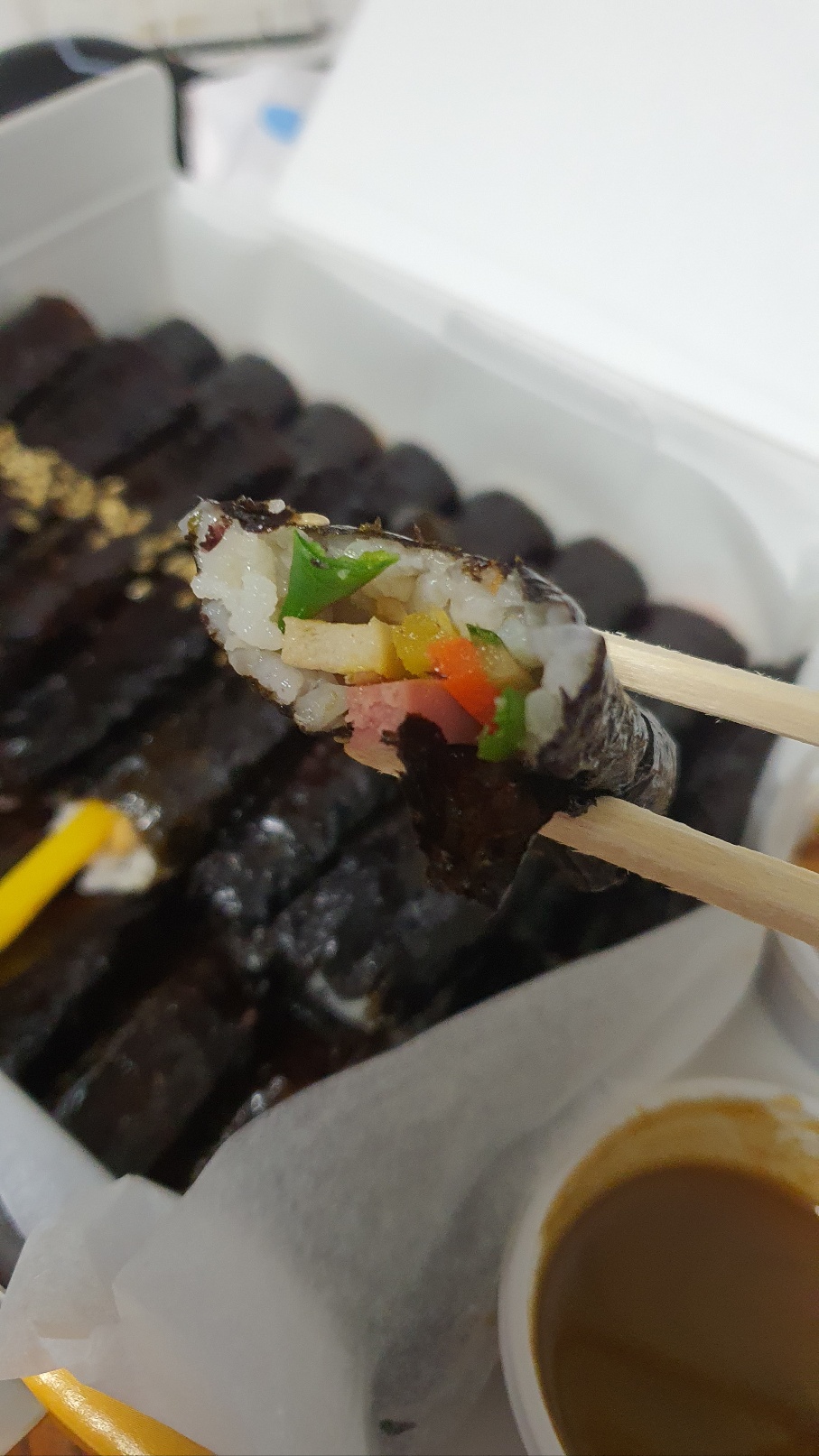 찡찡꼬마김밥 이미지