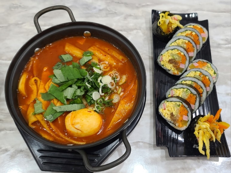 유가네김밥 이미지