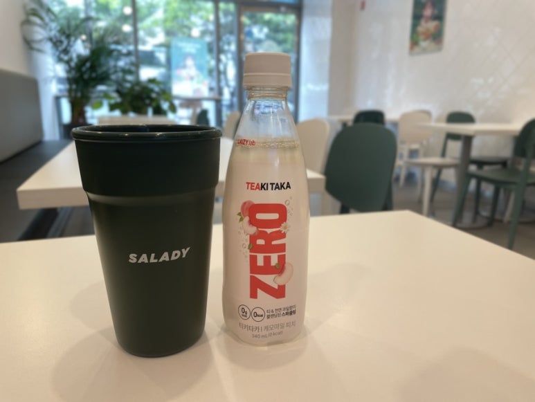 샐러디독산클래식점 이미지