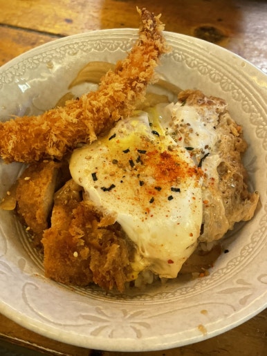 반지하돈부리 이미지