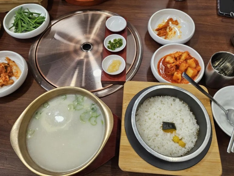 돌솥밥순대국전문점 이미지
