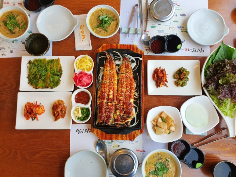 달빛장어 이미지