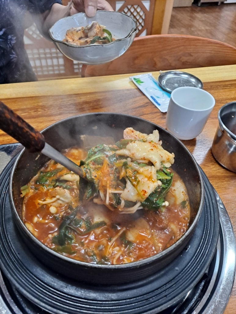 연일매운탕 이미지