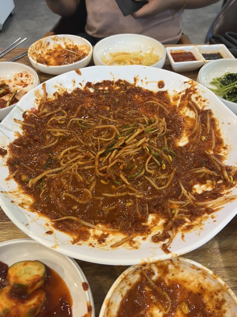 아구듬뿍 앤 알곤마니 이미지