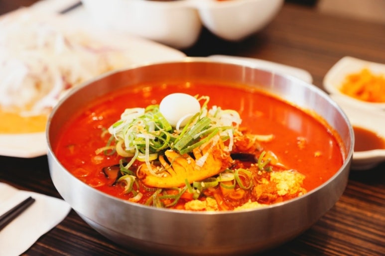 짬뽕지존 이미지