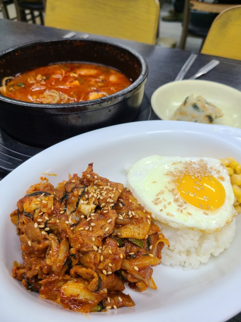 꼬망이 추계예대앞점 대표 사진