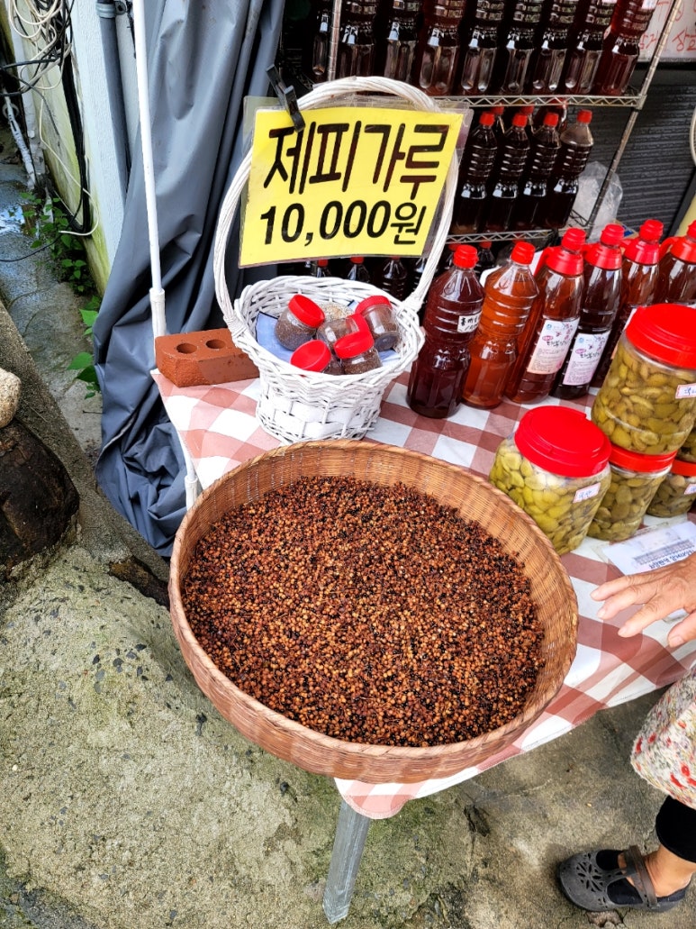 최참판댁삼거리상회 이미지