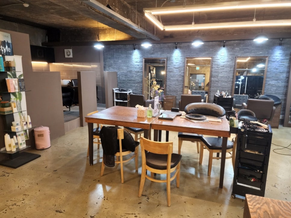 머리이야기헤어샵 이미지