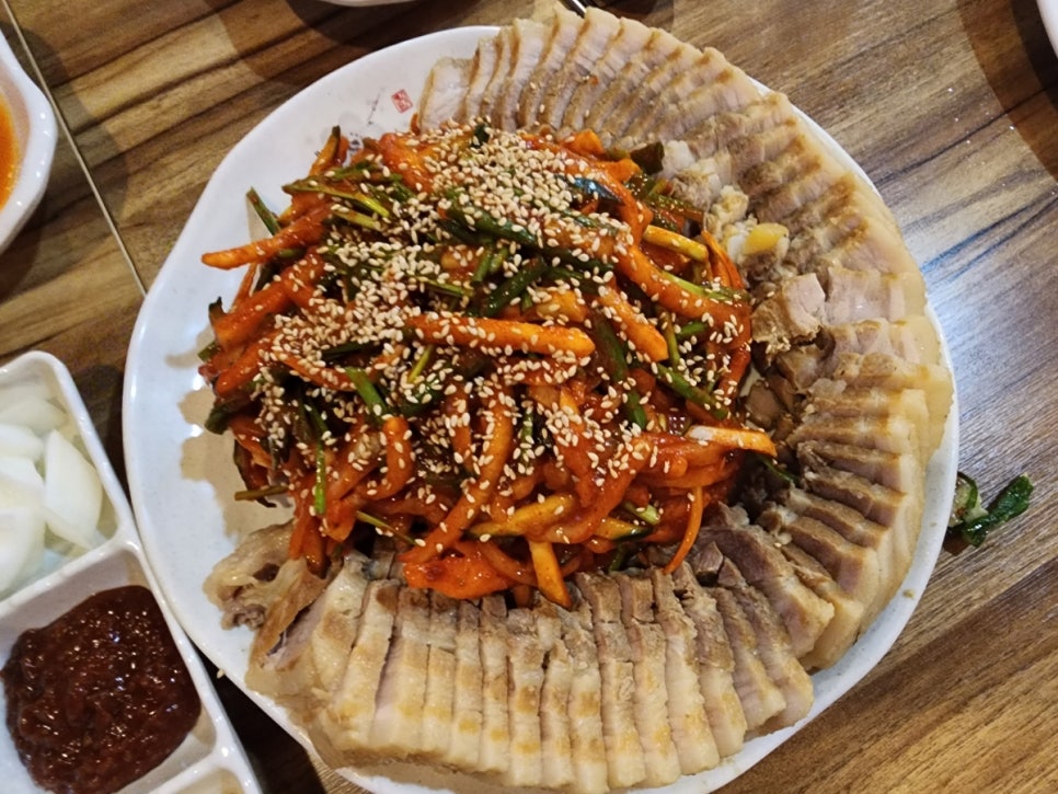 본가한치보쌈 이미지