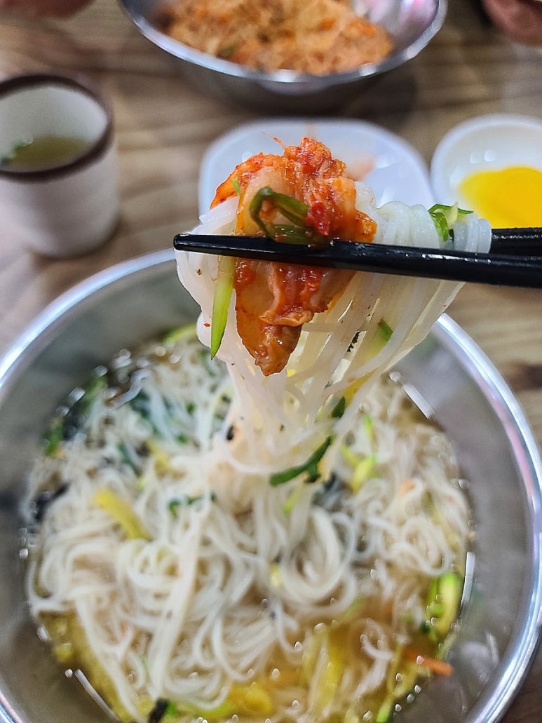 예산촌국수 이미지