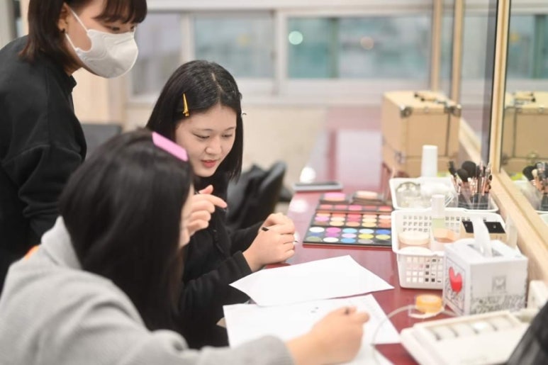 뷰티콘텐츠연구소네일 이미지