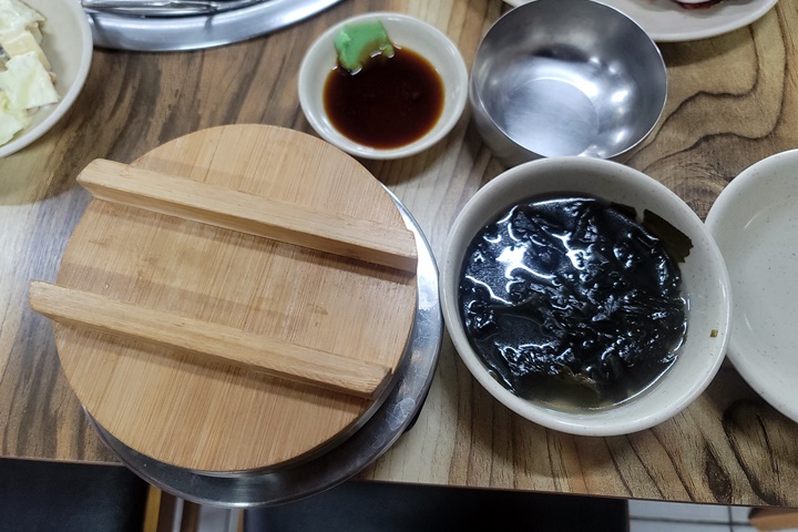 유명생선찌개 이미지