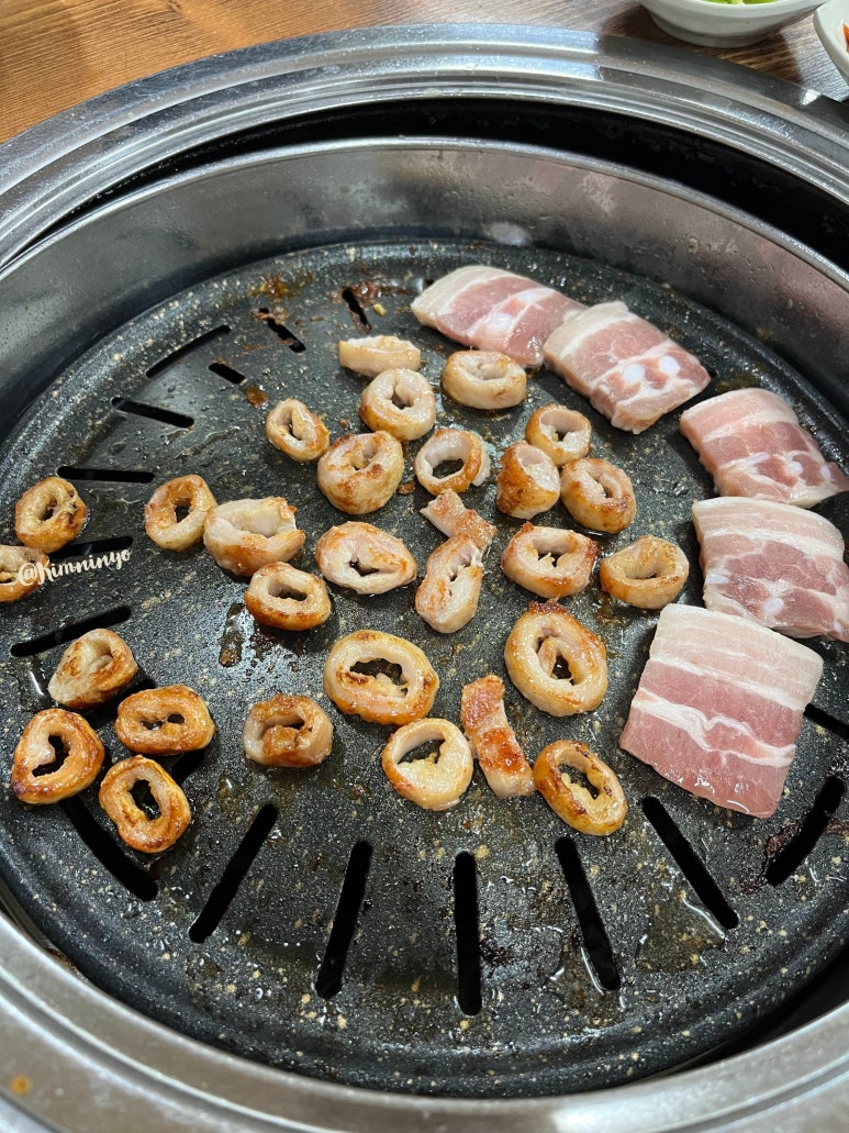 참나무통삼겹막창 이미지