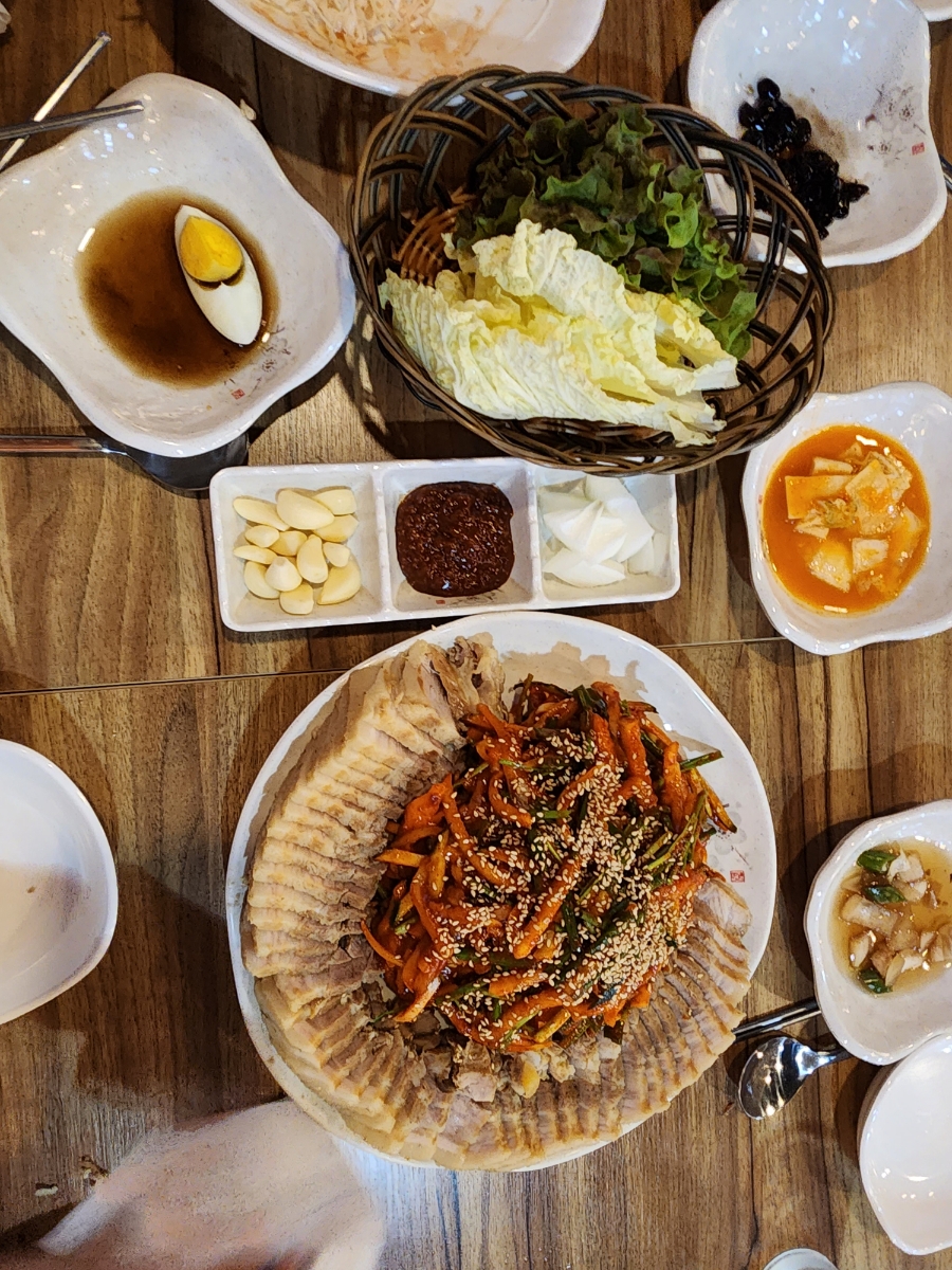 본가한치보쌈 이미지