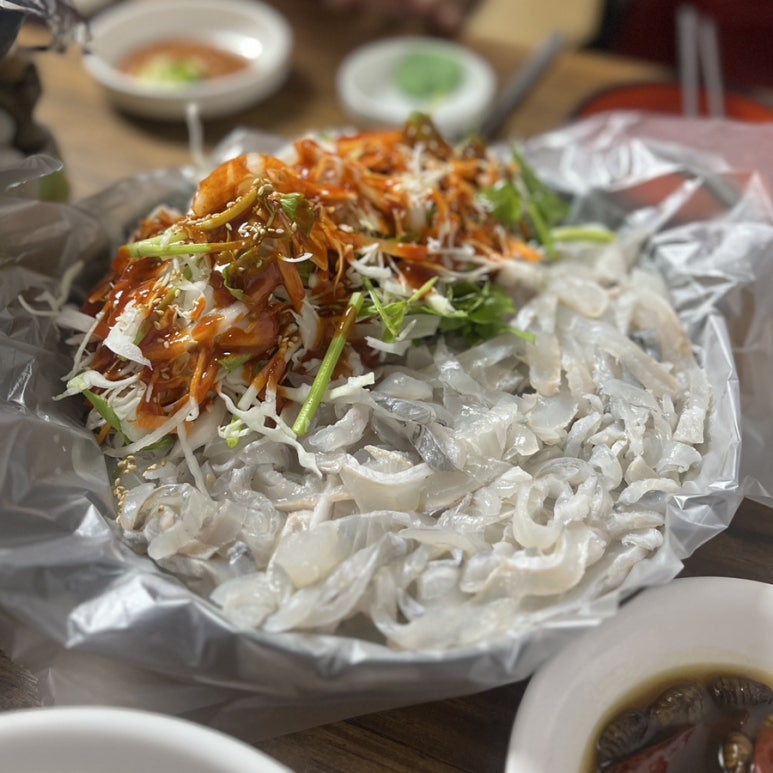 바다산꼼장어 이미지