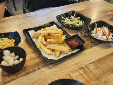 후라이드바삭킹강원대점 이미지