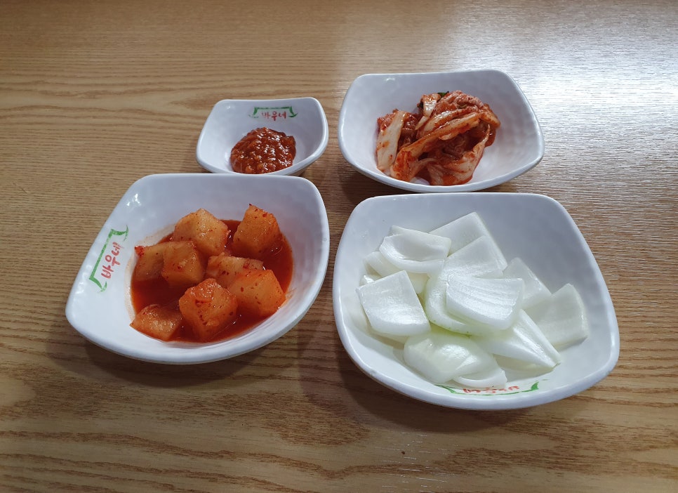 바우네나주곰탕 이미지