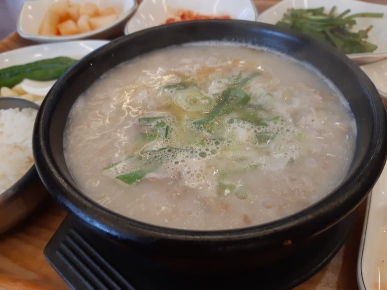 국이오 비산점 이미지