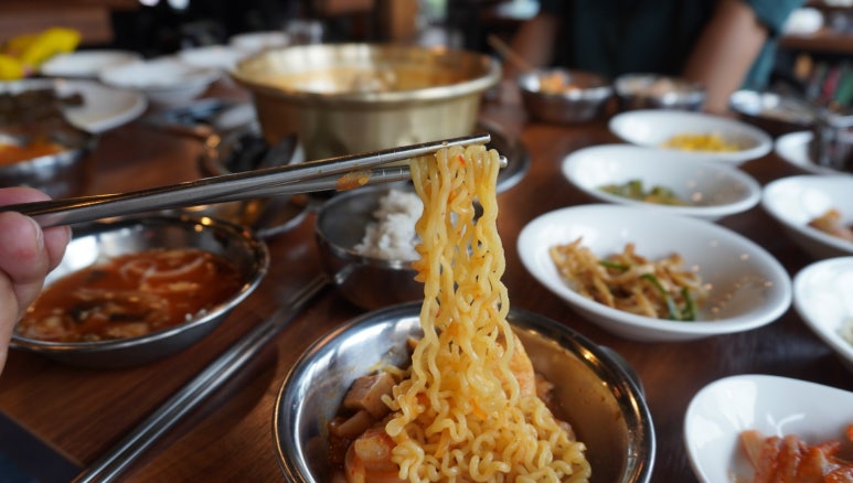 노형돈뚜껑 이미지