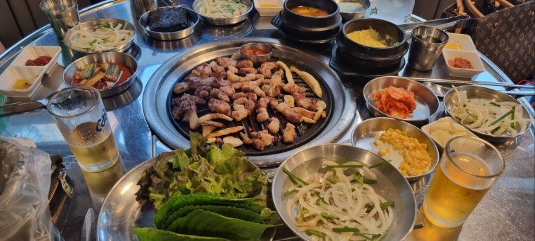 꼼장어와뒷고기포차 이미지