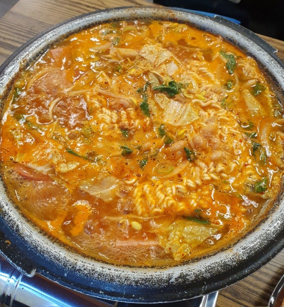 송여사김치찌개 이미지