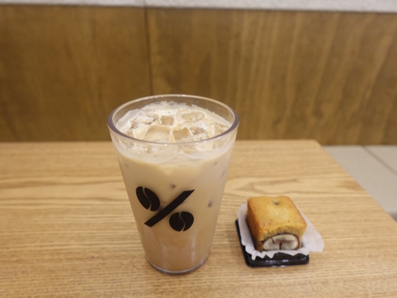 텐퍼센트커피 일산동구청점 이미지