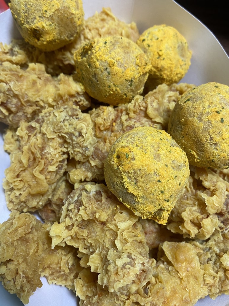 비에이치씨치킨두정2호점 이미지