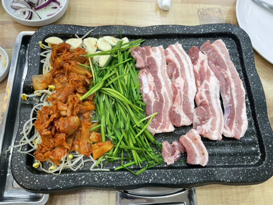 언양 복돼지 이미지
