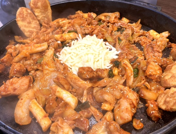 홍춘천치즈닭갈비마들역점 이미지