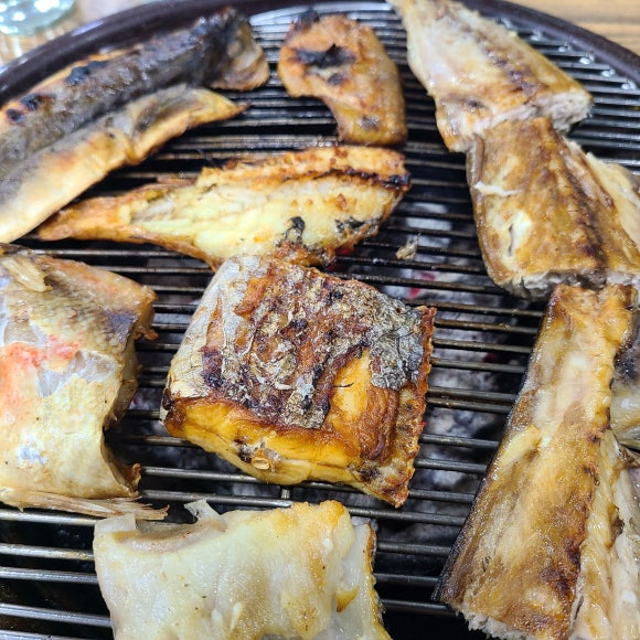 참숯생선구이 이미지