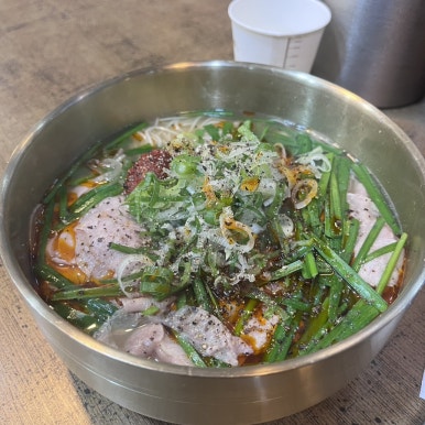 돌돌말이국수 이미지