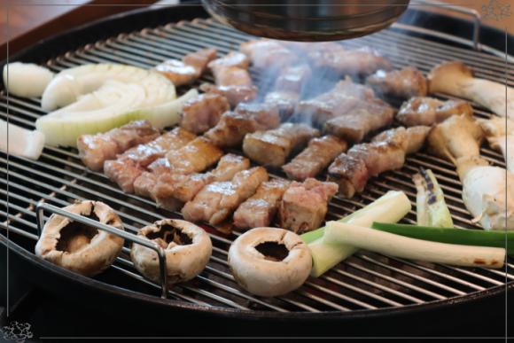 더킹룸바베큐 이미지