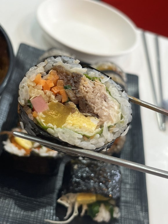 지니김밥 이미지
