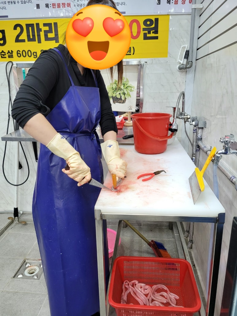 풍천장어와부산꼼장어 이미지