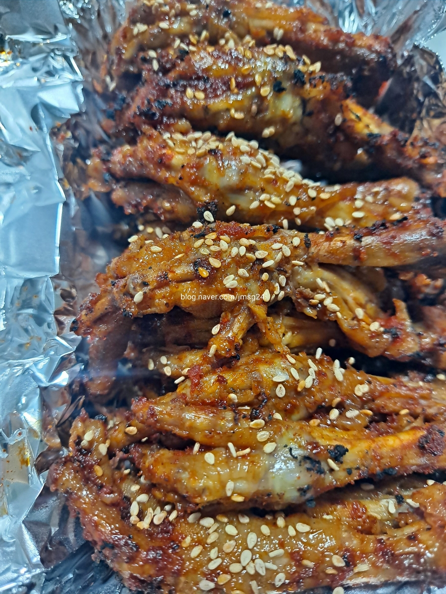 꼬꼬불닭발 이미지