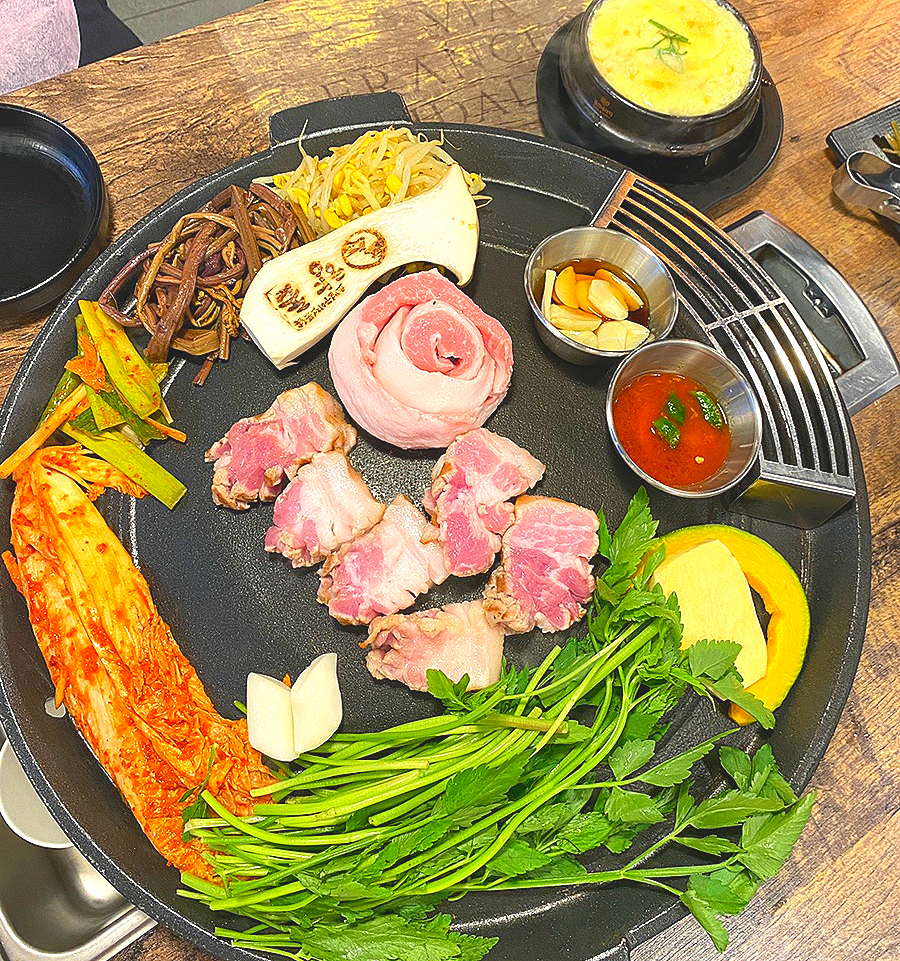 향돈 이미지