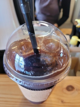 커피퐁당 이미지