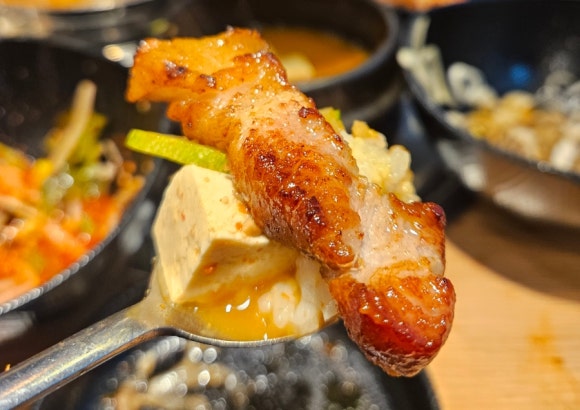 설화벌삼겹 이미지