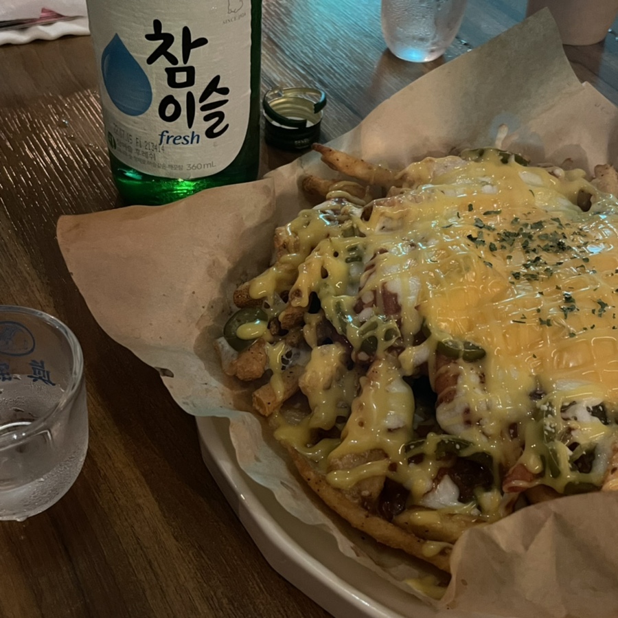 네이비카페&펍 이미지